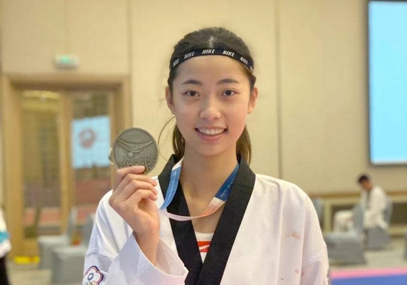 榮獲奧運跆拳道銅牌的台灣之光羅嘉翎。（翻攝愛爾達體育家族臉書）