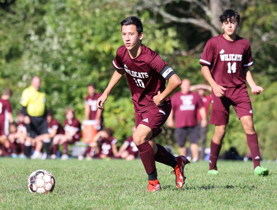 West Bridgewater's Ryan Estrella looks to pass the ball during a game versus Bishop Connolly on Tuesday, Sept. 27, 2022.