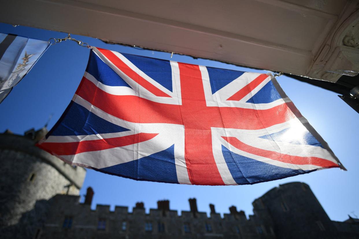 Un drapeau du Royaume-Uni aux abords du château de Windsor, samedi 17 avril 2021 - Justin Tallis - AFP