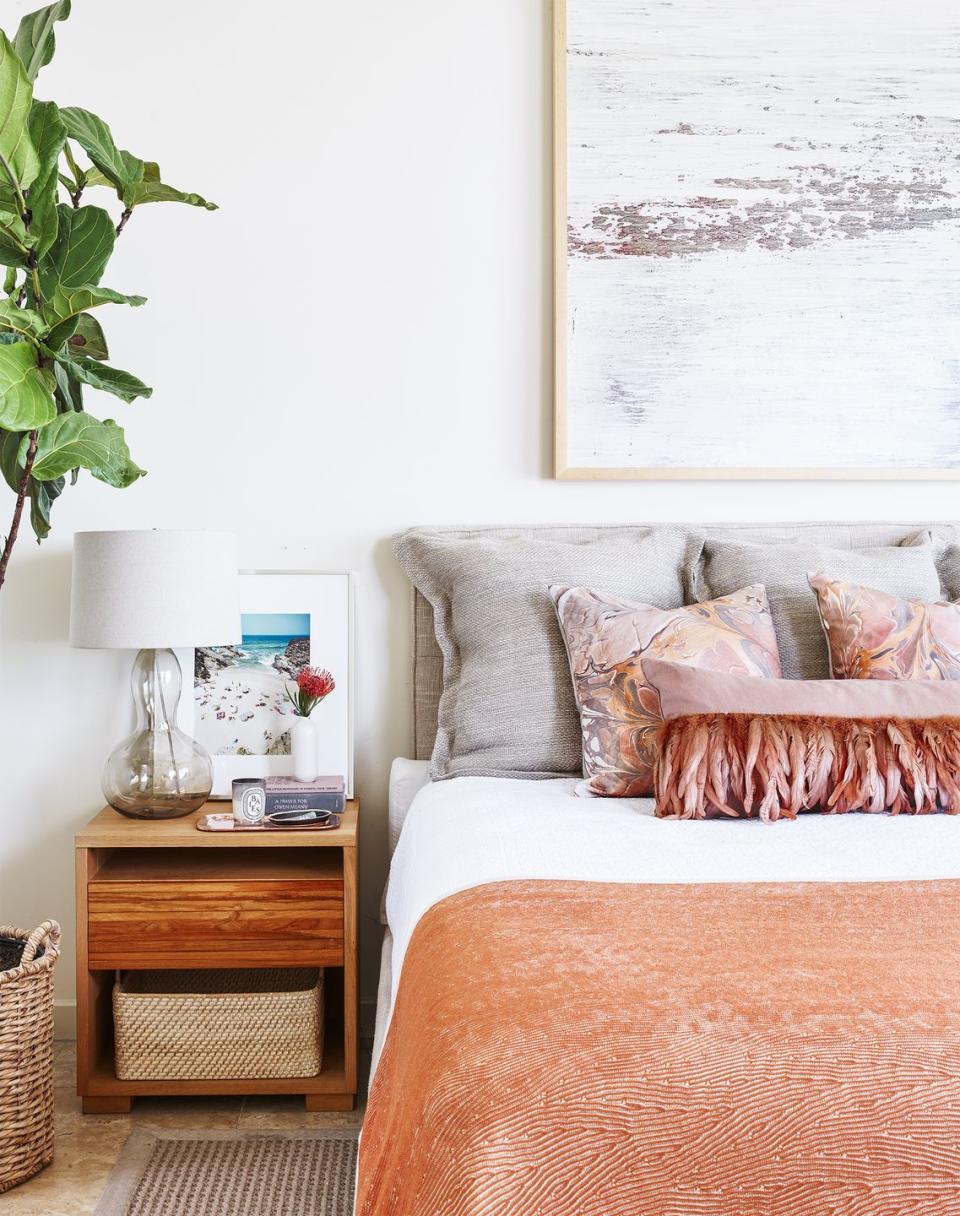 Coral Bedroom Accents