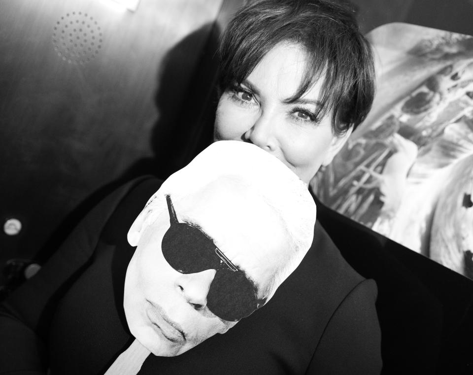 Kris Jenner als Karl Lagerfeld