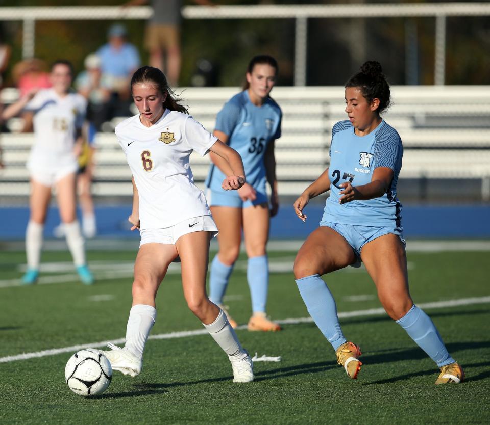 Arlington's Samantha Guckian gains possession of the ball during an Oct. 4, 2023 girls soccer game against John Jay-East Fishkill.