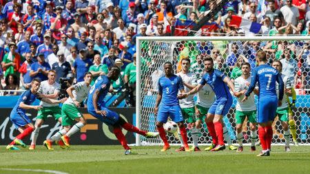 Football Soccer - France v Republic of Ireland - EURO 2016 - Round of 16 - Stade de Lyon, Lyon, France - 26/6/16 France's Paul Pogba shoots at goal from a free kick REUTERS/Robert Pratta Livepic