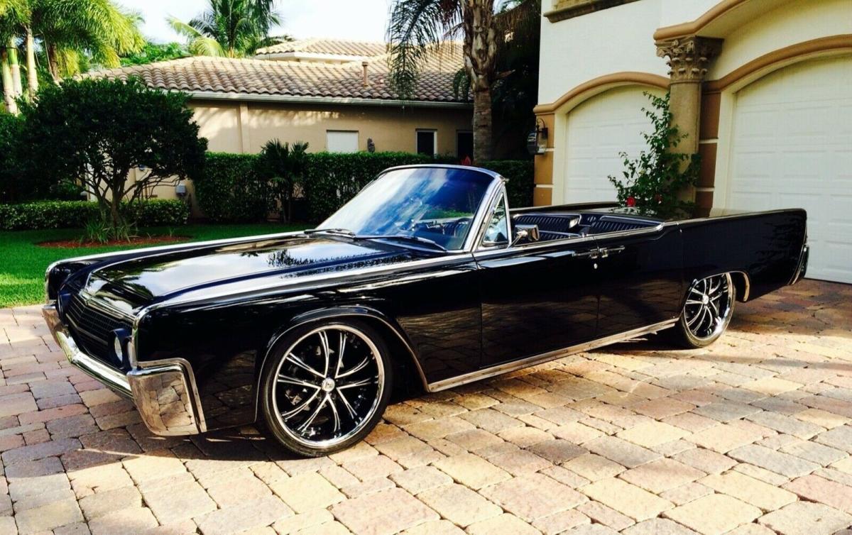 1965 lincoln town car black