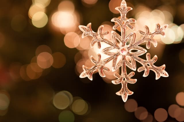 Christmas Snowflake Ornament with Bokeh