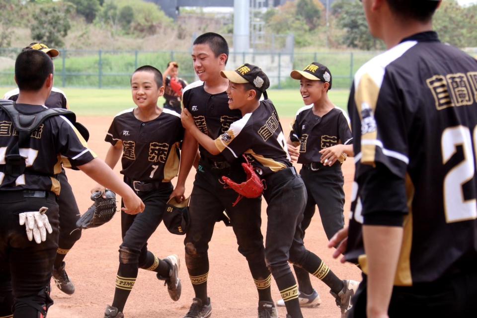 終場蓬萊以5比4險勝。（學生棒聯提供）