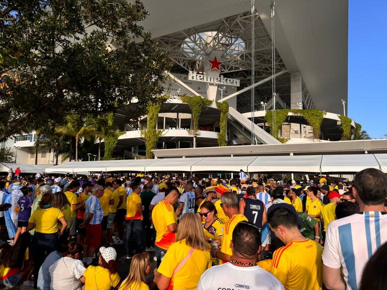 Demoras en el Hard Rock Stadium por final de la Copa América 2024 entre Argentina y Colombia