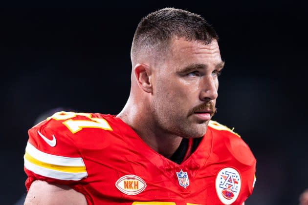 Travis Kelce Reacts to Having Taylor Swift at Chiefs vs. Jets Game - E!  Online