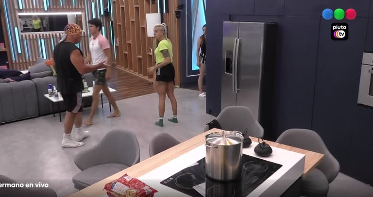 Alfa está enojado por problemas con la comida en la casa de Gran Hermano (Captura de TV)