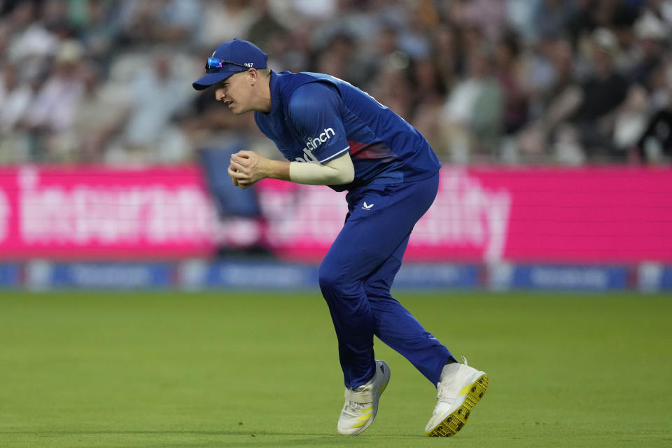 England's Harry Brook catches out New Zealand's Glenn Phillips during the One Day International cricket match between England and New Zealand at Lord's cricket ground in London, Friday, Sept. 15, 2023. (AP Photo/Kirsty Wigglesworth)