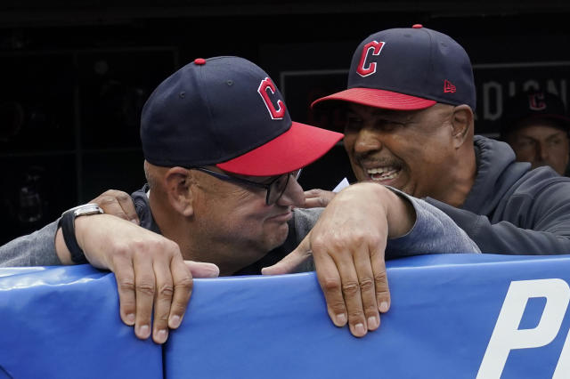 Indians, Terry Francona agree to 2-year extension