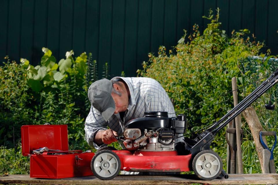 Lawn Mower Keep Dying