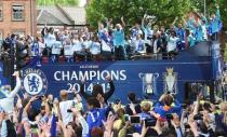 Football - Chelsea - Barclays Premier League Winners Parade - Chelsea & Kensington, London - 25/5/15 Chelsea players and fans during the parade Action Images via Reuters / Alan Walter Livepic