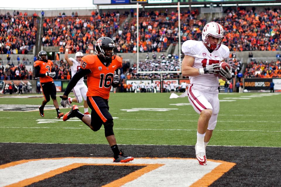 CORVALLIS, OR - NOVEMBER 5: Wide receiver Griff Whalen #17 of the Stanford Cardinal scores a touchdown past cornerback Rashaad Reynolds #16 of the Oregon State Beavers in the second quarter on November 5, 2011 at Reser Stadium in Corvallis, Oregon. (Photo by Craig Mitchelldyer/Getty Images)