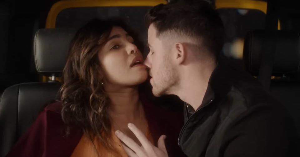 priyanka chopra jonas and nick jonas, love again