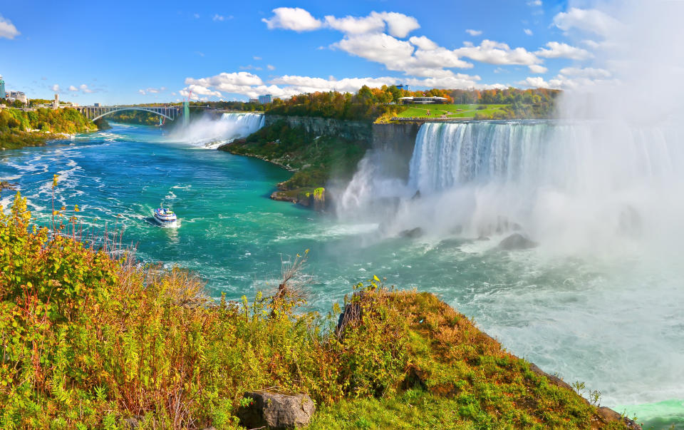 Panorama of Niagara Falls in autumn