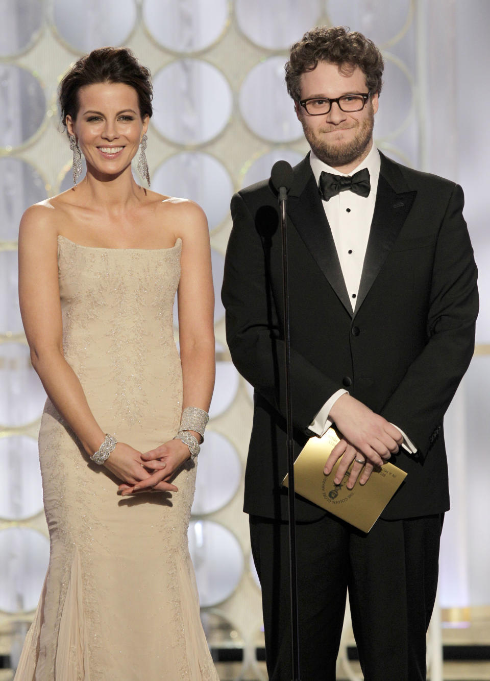 golden globes Seth Rogan Kate beckinsale