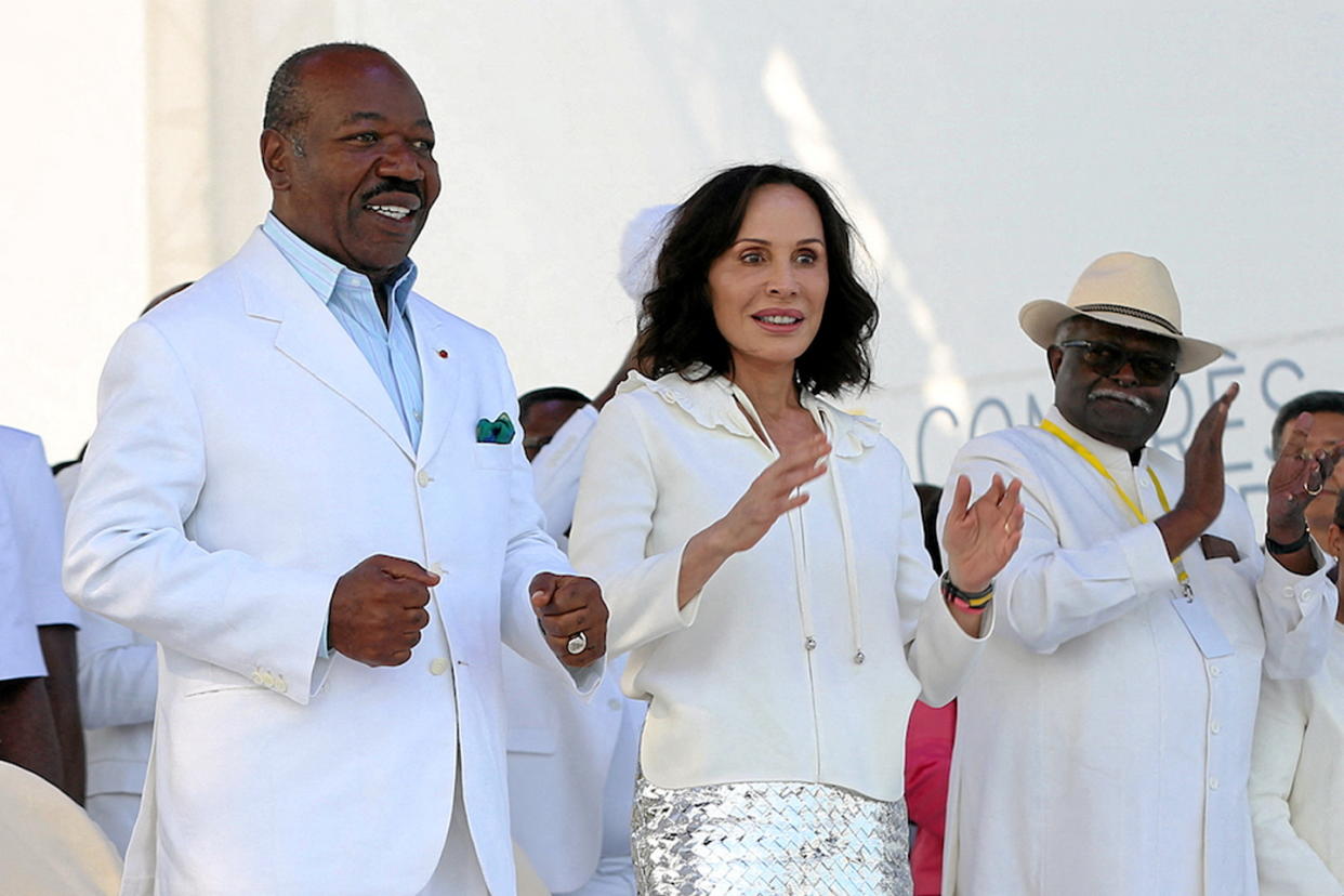 Le président gabonais Ali Bongo Ondimba et sa femme Sylvia Bongo, le 10 juillet 2023.  - Credit:STEEVE JORDAN / AFP