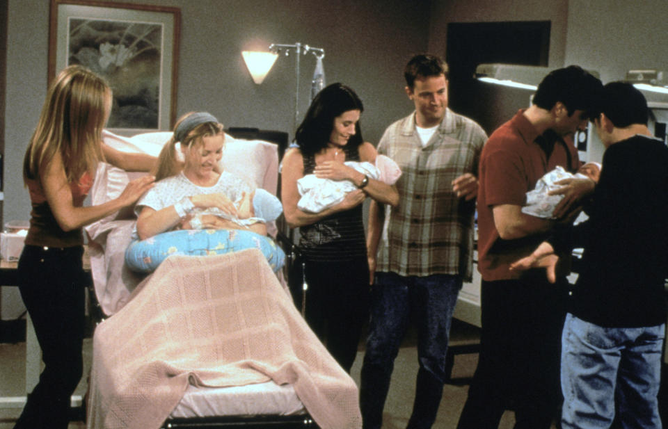 The cast of 'Friends' (Photo: Warner Bros. Television / Courtesy: Everett Collection)