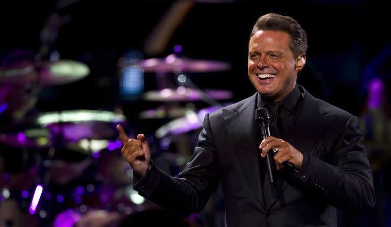 Luis Miguel se prepara para su gira que se iniciará en la Argentina e incluirá Sudamérica, México y los Estados Unidos