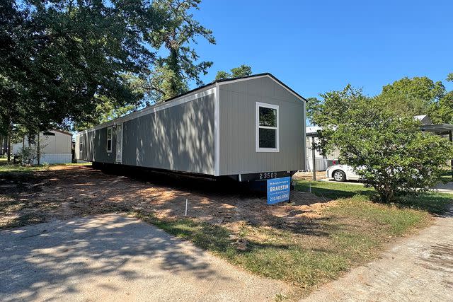 <p>Braustin Homes</p> Veronica Marin's new mobile home delivered on Sept. 27, 2024