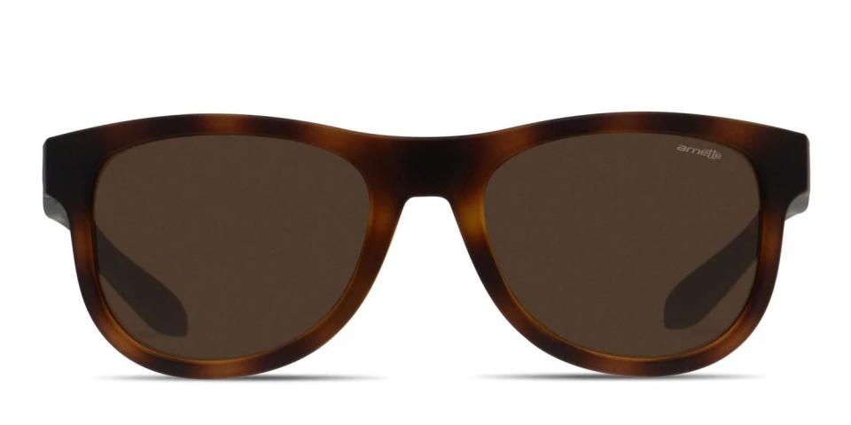 <p><a href="https://go.redirectingat.com?id=74968X1596630&url=https%3A%2F%2Fwww.glassesusa.com%2Fbrowntortoiseblack-large%2Farnette-an4222-class-act%2F46-001989.html&sref=https%3A%2F%2F" rel="nofollow noopener" target="_blank" data-ylk="slk:Shop Now;elm:context_link;itc:0;sec:content-canvas" class="link ">Shop Now</a></p><p>Arnette AN4222 Class Act</p>