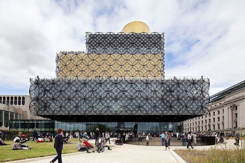 5) Library of Birmingham