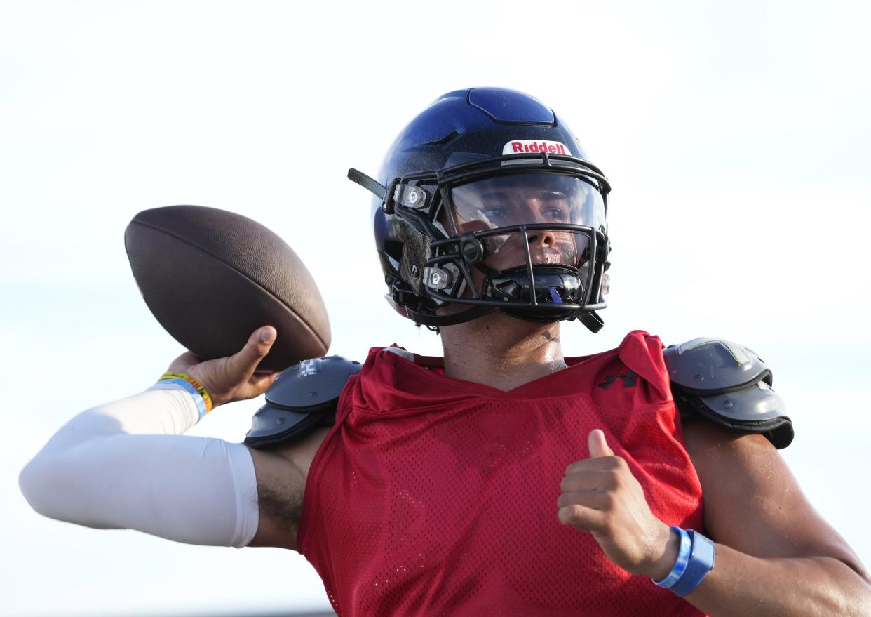 Chandler quarterback Dylan Raiola throws during a scrimmage against Williams Field High in Gilbert.