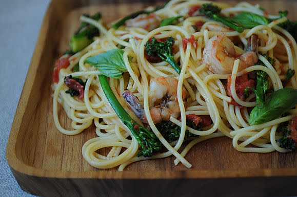 Spaghetti with Shrimp, Broccolini and Basil