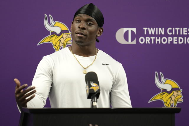 Vikings cornerbacks Andrew Booth, Akayleb Evans will miss game