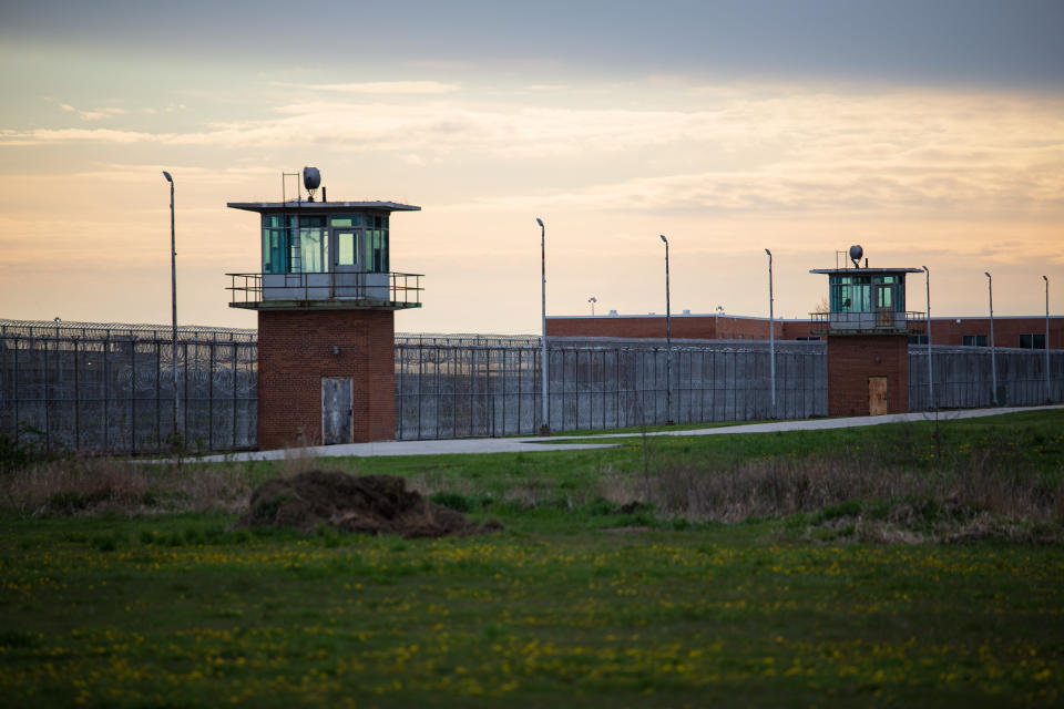 The prison courtyard at Marion Correctional Institution in Ohio.  (Photo: MEGAN JELINGER via Getty Images)