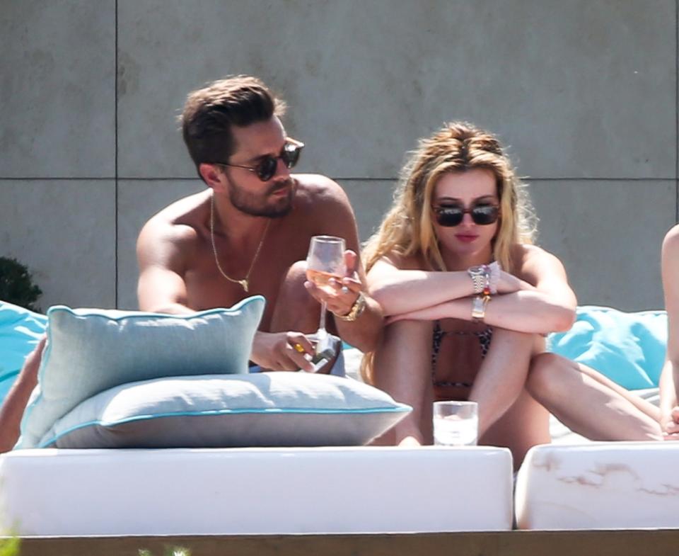 Scott Disick y Bella Thorne