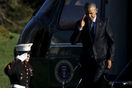 U.S. President Barack Obama returns via Marine One helicopter, after a day trip to Atlanta, at the White House in Washington March 29, 2016. REUTERS/Jonathan Ernst