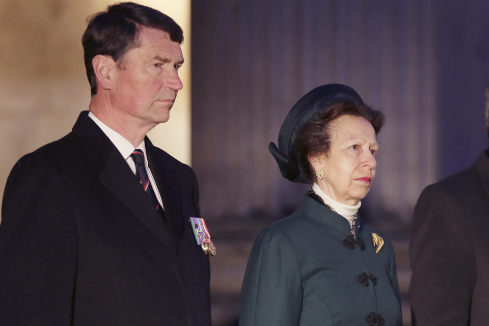 The couple during the ANZAC Day Dawn Service at Wellington Arch on Hyde Park Corner, London, on April 25, 2015.  (Tim Ireland / AP)