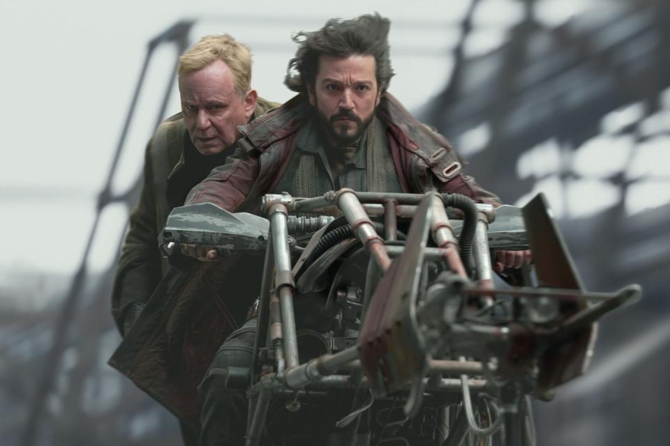 (L-R): Luthen Rael (Stellan Skarsgard) and Cassian Andor (Diego Luna) in Lucasfilm's ANDOR