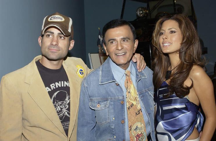 Casey Kasem and his children, Mike and Kerri, walk the red carpet in 2005. (Photo: Amanda Edwards/Getty Images)