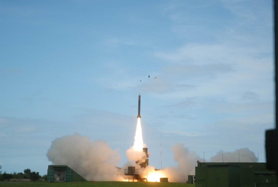 中科院所研製的天弓三型防空飛彈，是確保國土安全的武器之一。資料照片