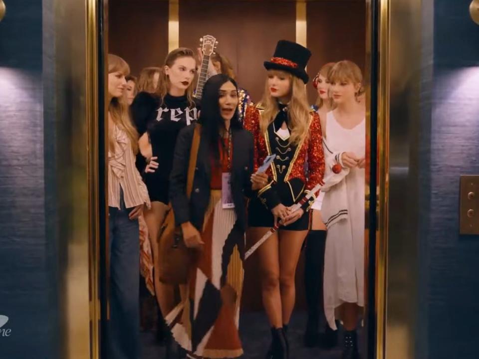 Taylor Swift's 2022 Capitol One commercial.