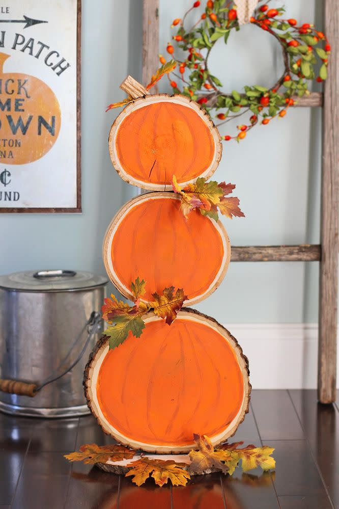 Wooden Pumpkin Topiary