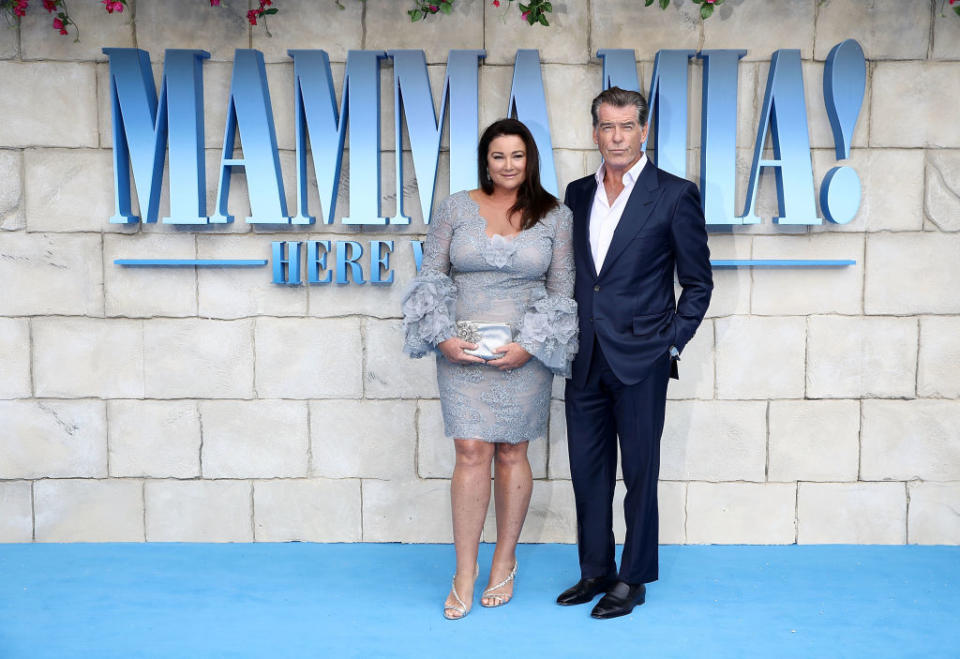 PIERCE BROSNAN & KEELY SHAYE SMITH – 18 JAHRE