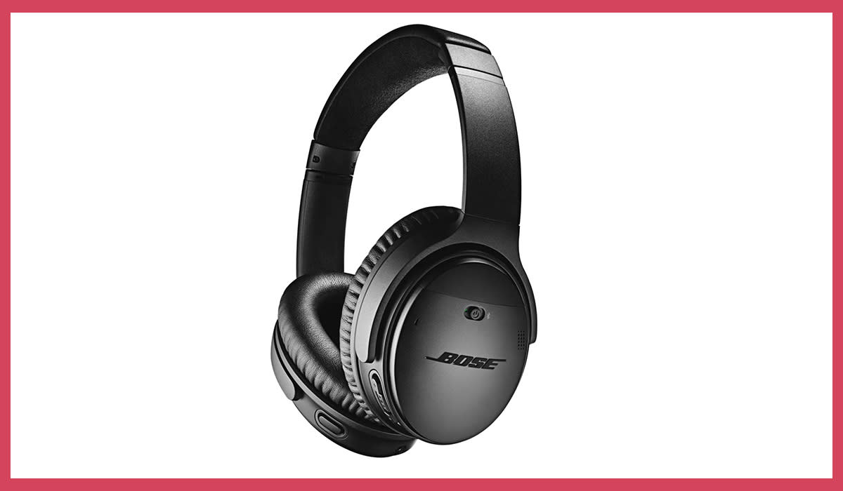 These hybrid Bose headphones are down from $300 to just $180! (Photo: Target)