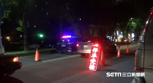 陳姓員警和王姓友人各開一輛車逆向行駛在彰化金馬路上，兩人寧可挨罰18萬也不願意酒測。（示意圖，非當事人／資料照）