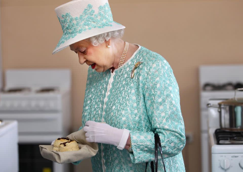 When she’s out on royal engagements, it’s been reported that the Queen and the rest of the royal family are banned from eating shellfish. Photo: Getty Images