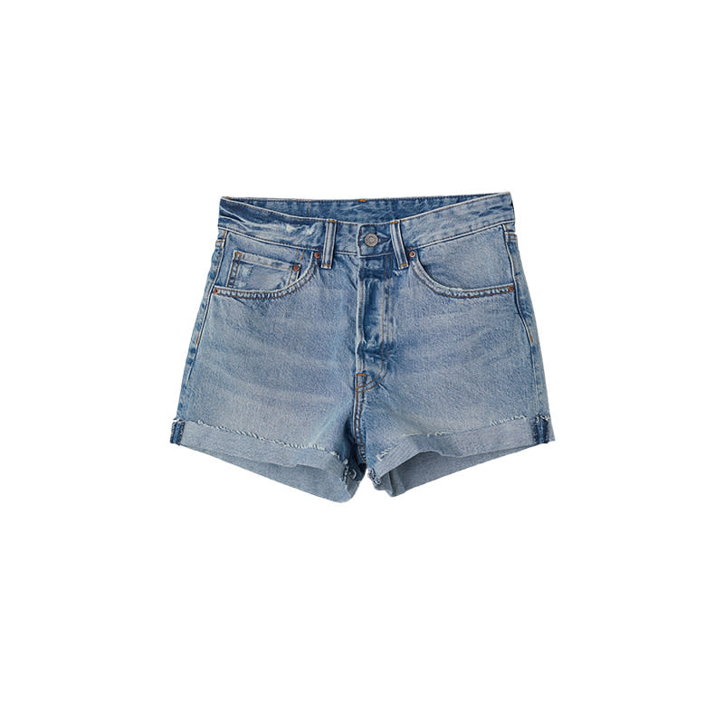 <a rel="nofollow noopener" href="https://rstyle.me/n/c4frqxchdw" target="_blank" data-ylk="slk:Denim Shorts, H&M, $20For those not into distressing.;elm:context_link;itc:0;sec:content-canvas" class="link ">Denim Shorts, H&M, $20<p>For those not into distressing.</p> </a>