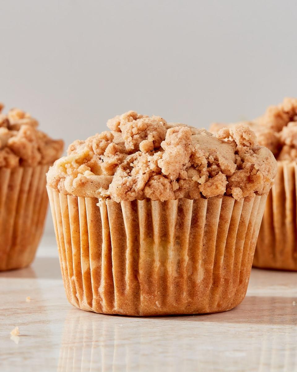 apple cinnamon muffins