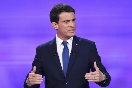 French Socialist party politician and former prime minister Manuel Valls attends the final debate in the French left's presidential primary election with former education minister Benoit Hamon (not pictured) in La Plaine-Saint-Denis, near Paris, France, January 25, 2017. REUTERS/Bertrand Guay/Pool