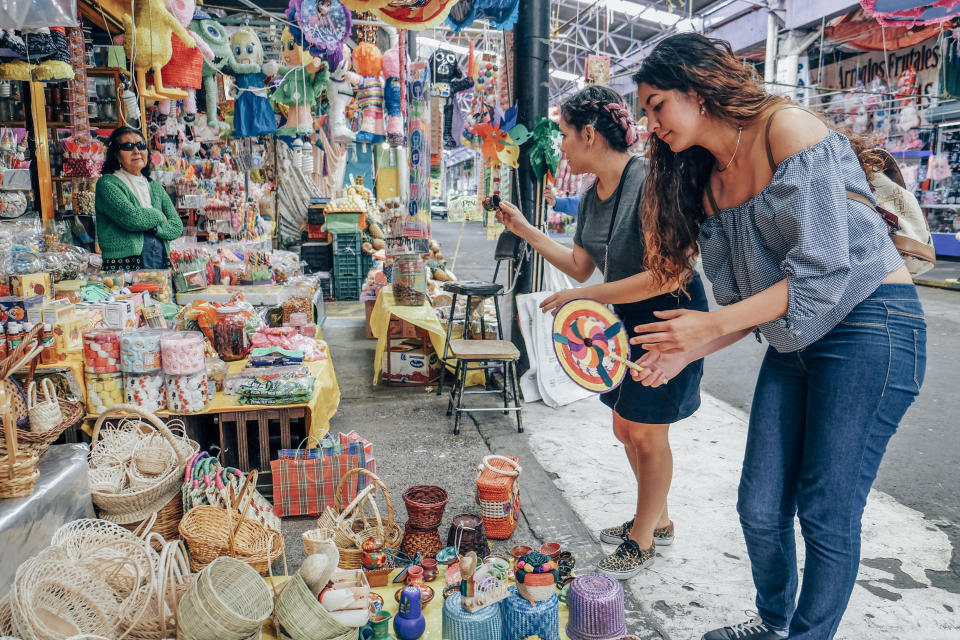 Las artesanías suponen una parte importante del sector cultural mexicano. Foto: Getty Images. 