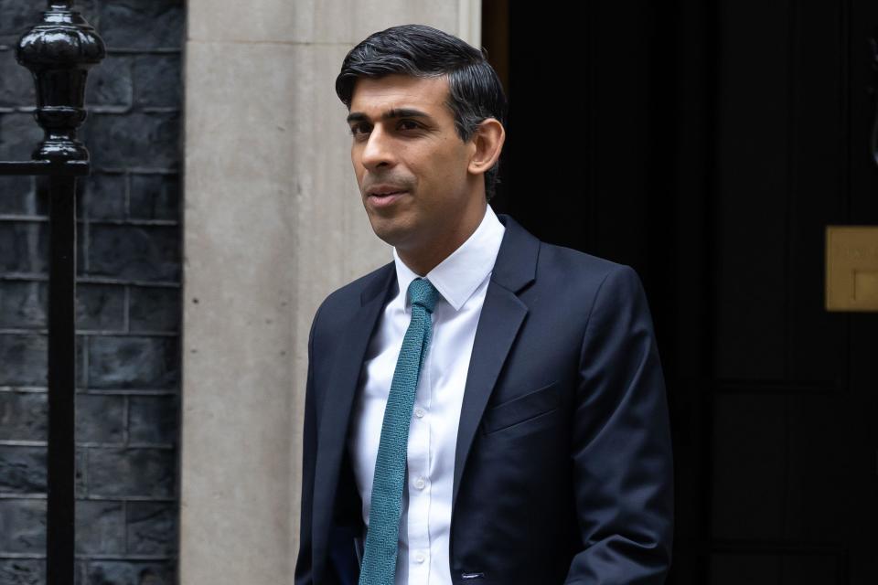 London, UK. 28th June, 2023. Prime Minister Rishi Sunak leaves 10 Downing Street for Parliament to take Prime Minister's Questions in London. Credit: SOPA Images Limited/Alamy Live News