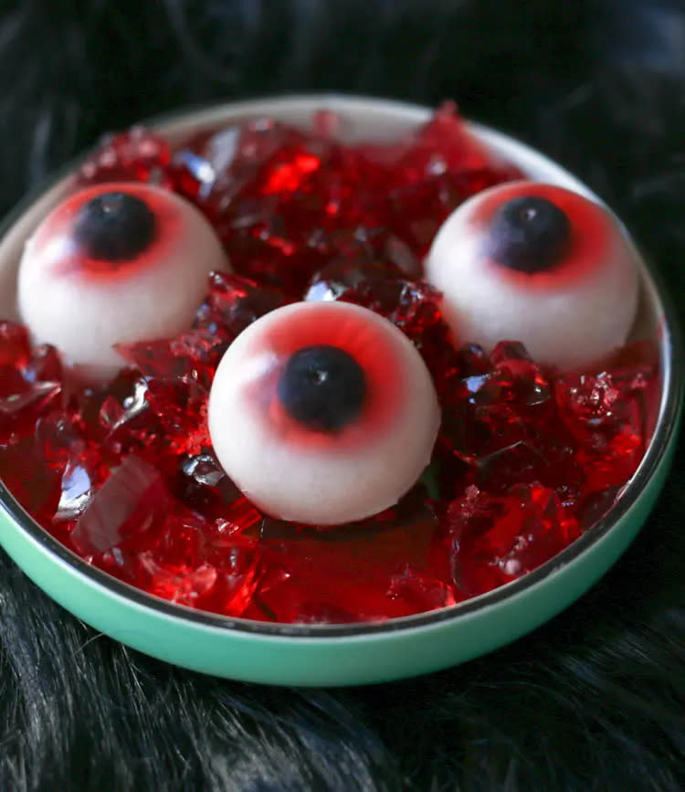 Ojos de gomita: postres de halloween