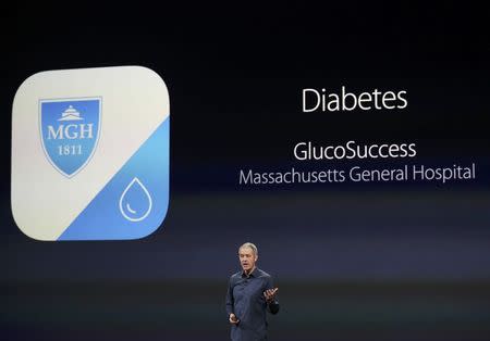 Apple's senior vice president of Operations Jeff Williams speaks about Apple's medical research kit during an Apple event in San Francisco, March 9, 2015. REUTERS/Robert Galbraith